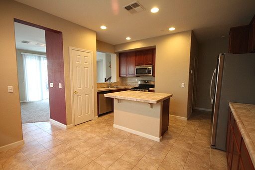 4th image of 7515 Sheldon Rd Unit 30101