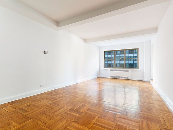 3rd image of 300 E 57th St APT 10B