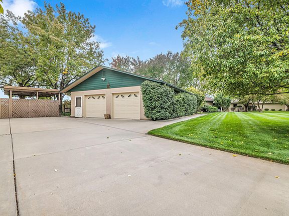2nd image of 2687 Continental Dr