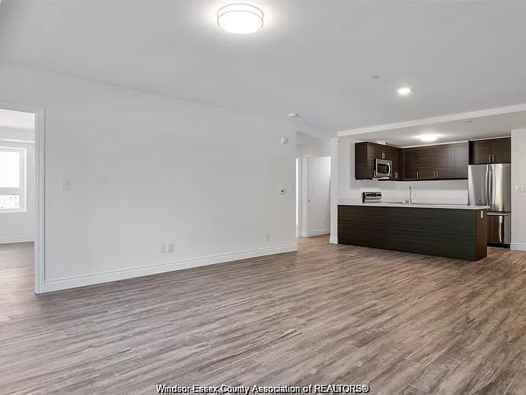 1675 Banwell Rd #309 — Photo 4