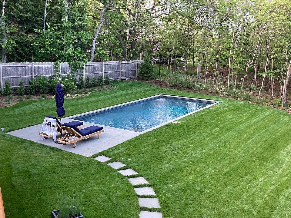 2nd image of 59 Windward Rd