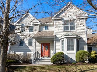 1111 Beacon St UNIT 3, Newton, MA 02461