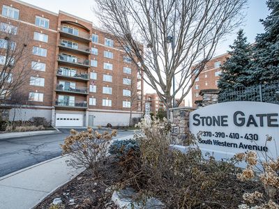 370 S Western Ave APT 503, Des Plaines, IL, 60016