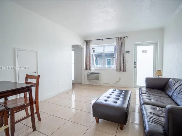 7435 Harding Ave APT 204, Miami Beach, FL 33141