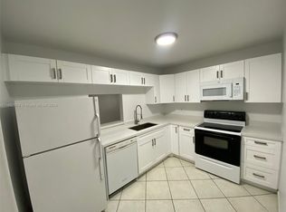Heritage Circle Condo, Deerfield Beach, FL 33064