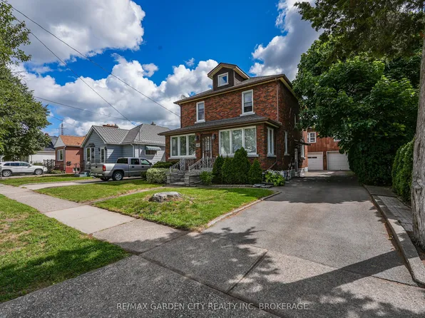 248 Wallace Ave S, Welland, ON L3B 1R6