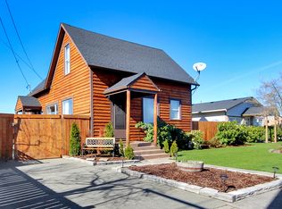 141 S Cottage St, Buckley, WA 98321