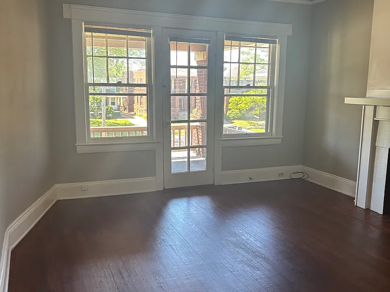 15108 Clifton Blvd #3 — Photo 6