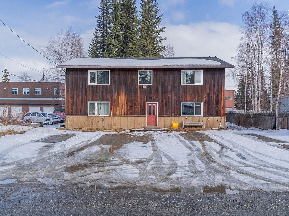 1st image of 615 Ginko Rd