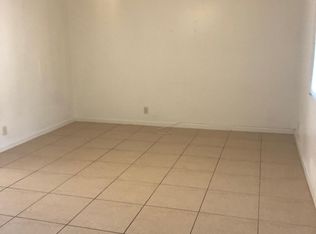 7671 Amazon Dr APT 2, Huntington Beach, CA 92647