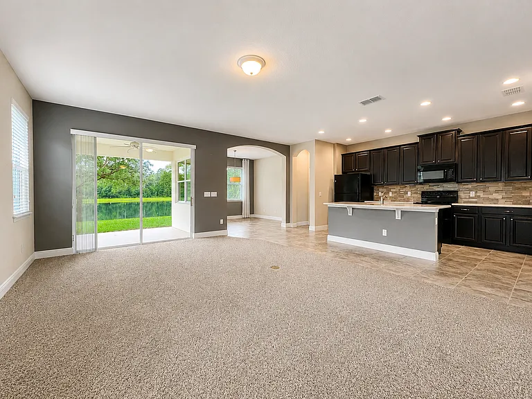8146 Jailene Dr — Photo 7