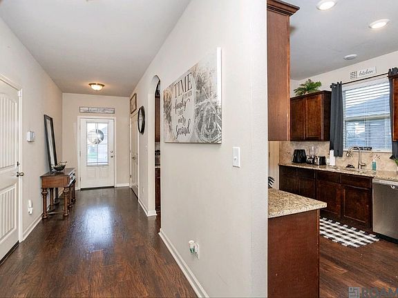 3rd image of 39344 Legacy Lake Dr