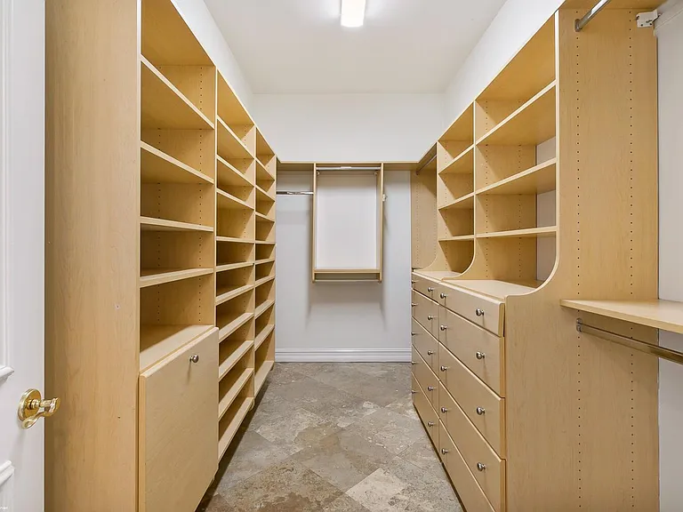 14710 Palm Beach Point Blvd — Photo 37
