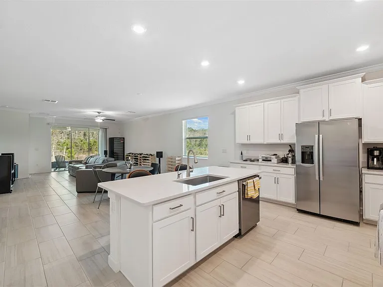 16787 Shell Bay Dr — Photo 10