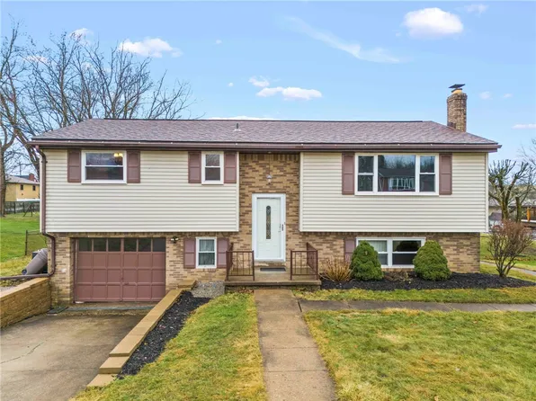 255 Locust Ave, Houston, PA 15342