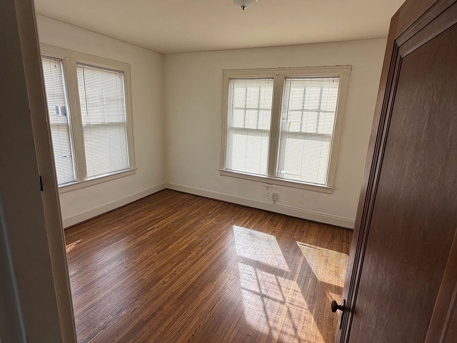 2 bed, $1,800 — Photo 4
