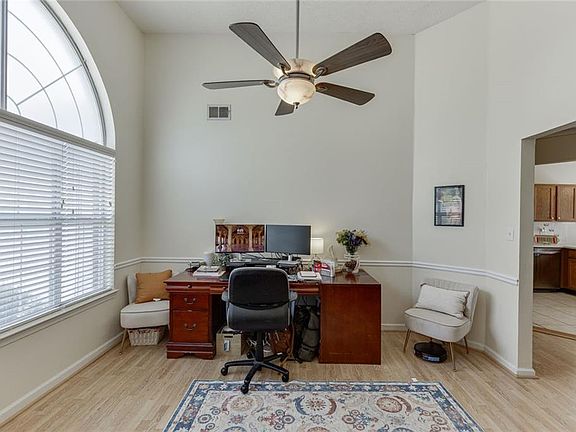 4th image of 2340 Heatherton Cir