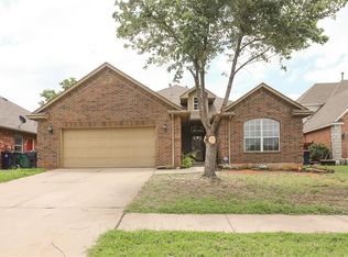 11004 NW 108th Ter, Yukon, OK 73099