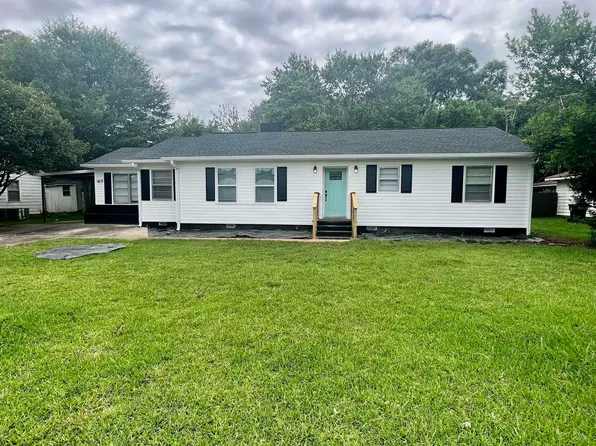 415 Park Ave, Fort Valley, GA 31030