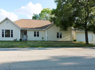 617 Warren Ave, Rockdale, IL