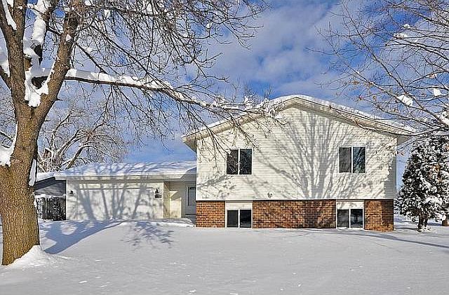 1st image of 8055 Dupont Ct N