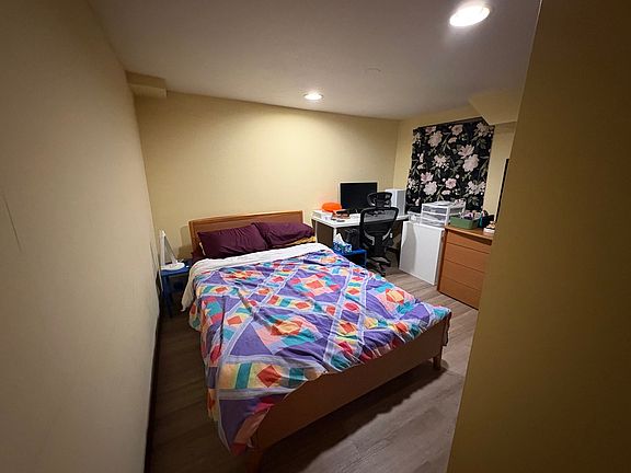 5th image of 5054 N Lockwood Ave