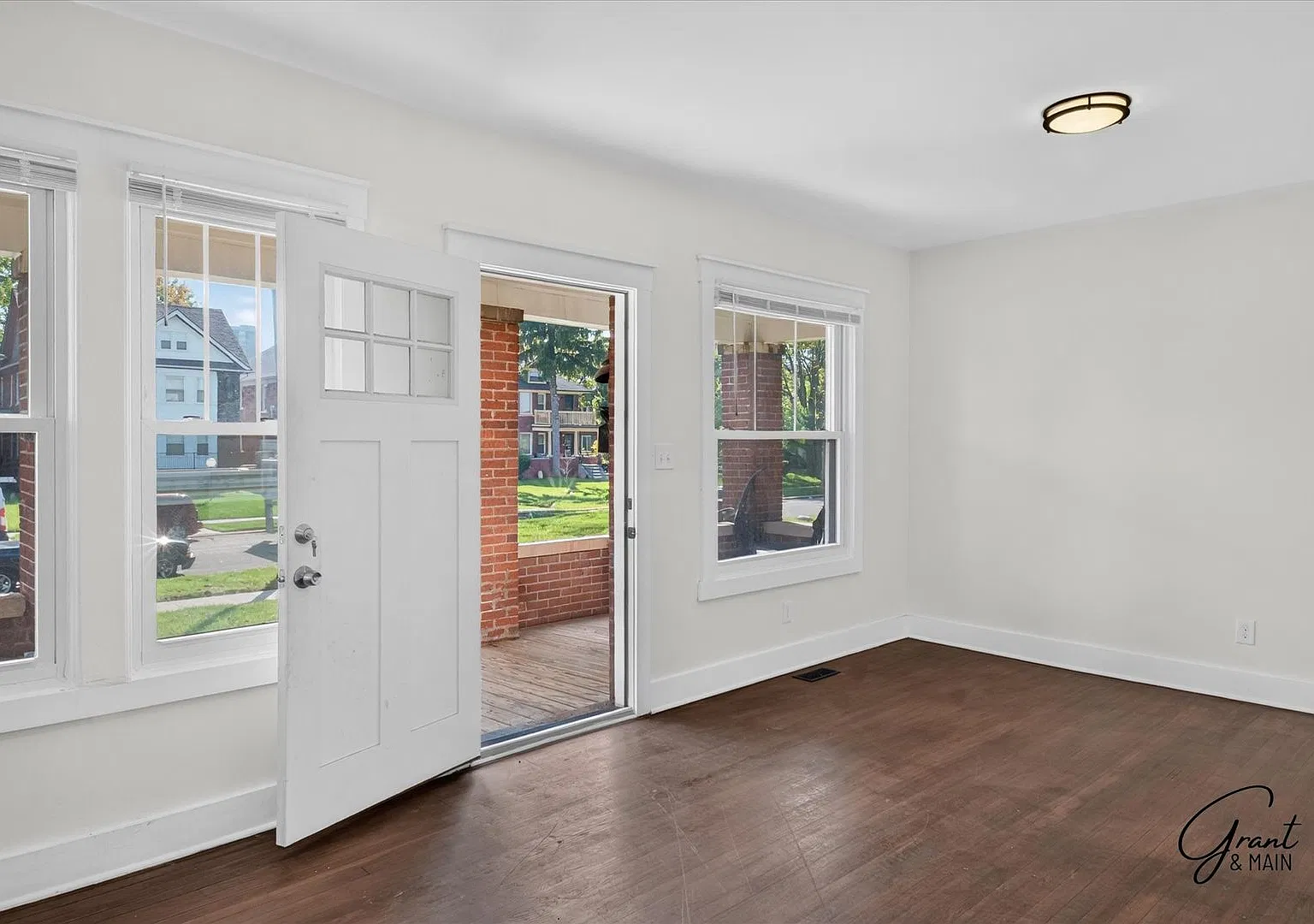 1148 - 1150 Virginia Park - James Landy — Photo 2