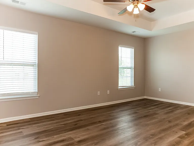 912 Old Forester Ln — Photo 10