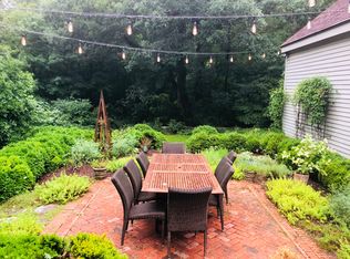 172-2 Brush Hill Rd, Lyme, CT 06371