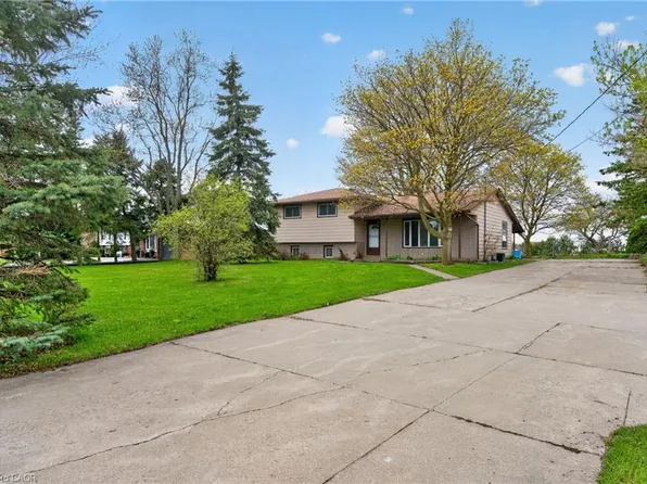 564 Trinity Church Rd, Hamilton, ON L0R 1P0