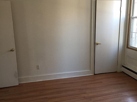 3rd image of 19-21 S Franklin St #21A