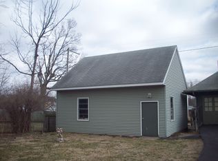304 Duff St, Macon, MO 63552