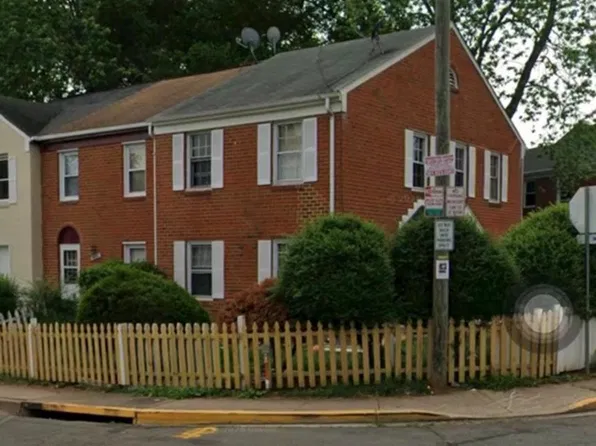 9826 Buckner Rd, Manassas, VA 20110