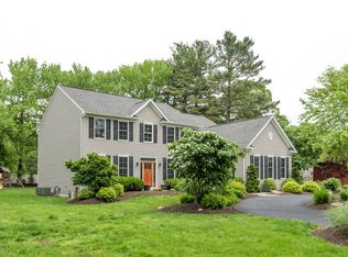 921 Deerpath Rd, Blue Bell, PA 19422