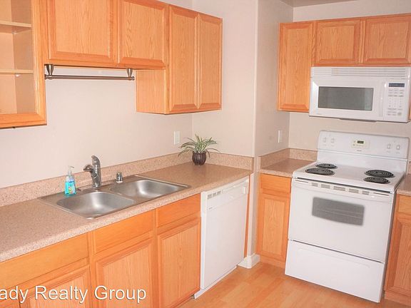 5th image of 2191 Hussium Hills St Unit 204