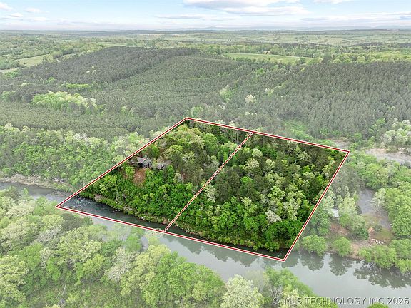2nd image of 1 River Ridge Rd