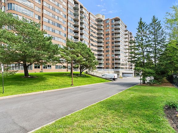 3rd image of 100 Grant Carman Dr #917