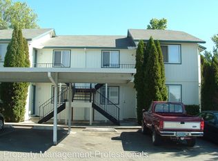 1920 NE Fairview Ave APT 3, Grants Pass, OR 97526