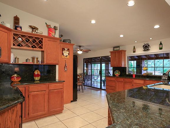 4th image of 5220 N Nina Dr
