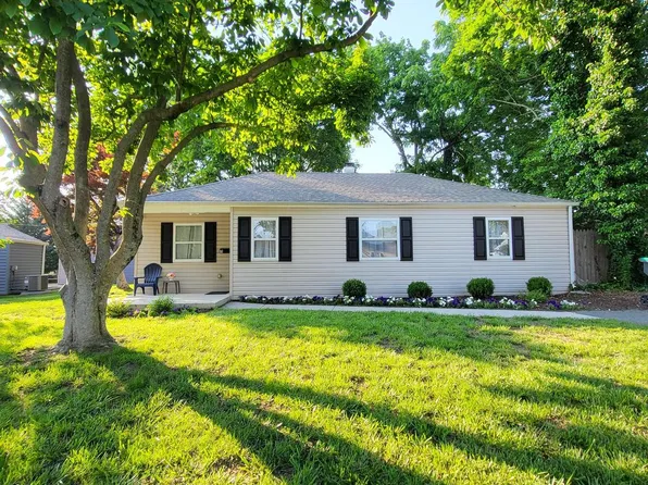 1 Lynbrook Rd, Wilmington, DE 19804