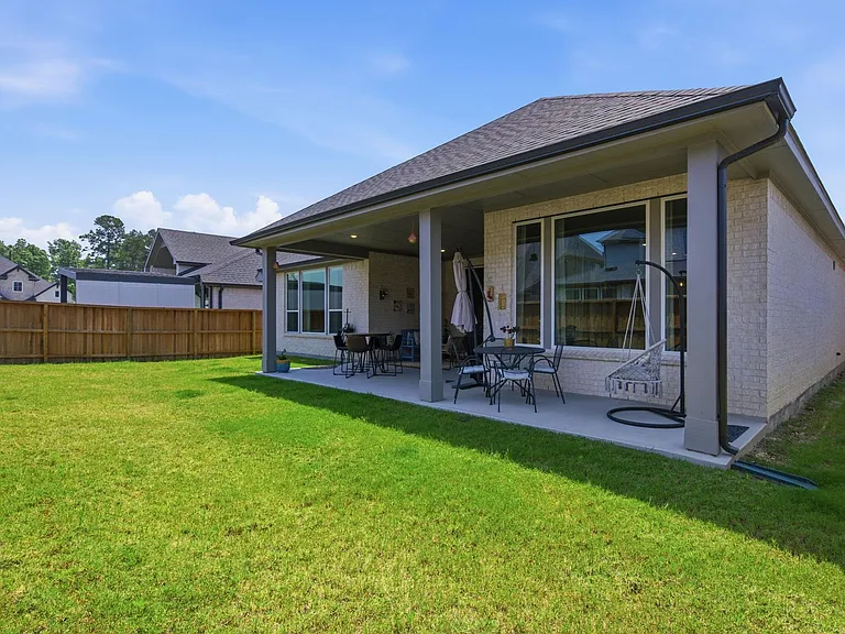 28065 Willow Glen Dr — Photo 41