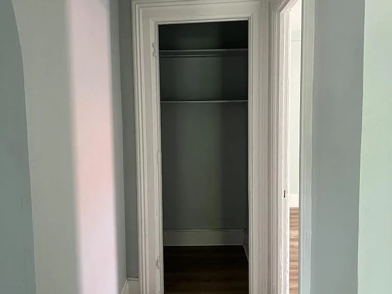 Unit Photo