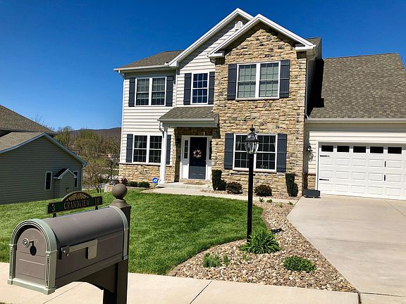 2nd image of 3 Grandview Dr