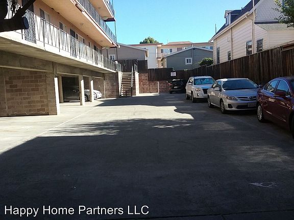4th image of 734 E 20th St APT 02