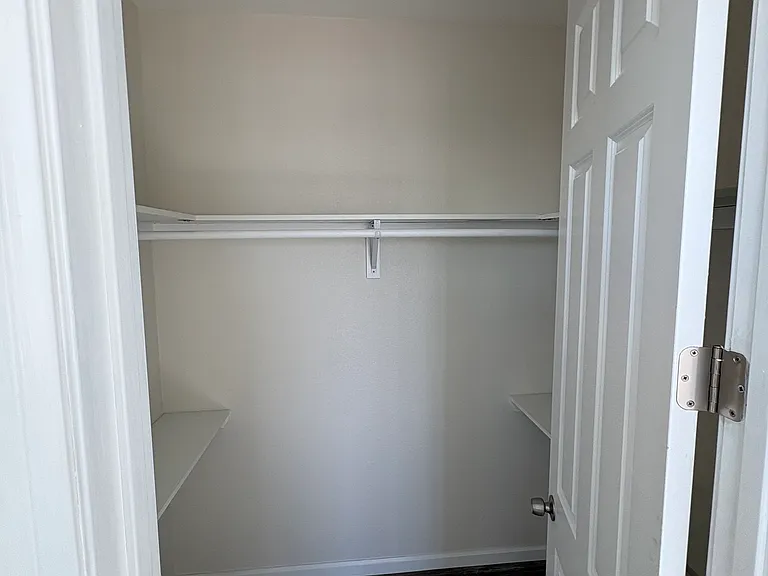 10997 Worthing Ave — Photo 2