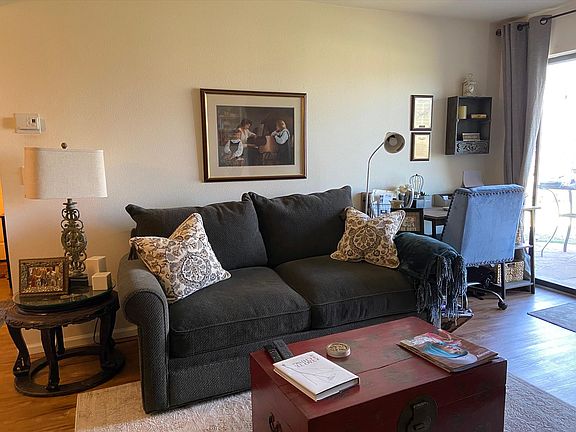 5th image of 2727 Folsom St APT 229