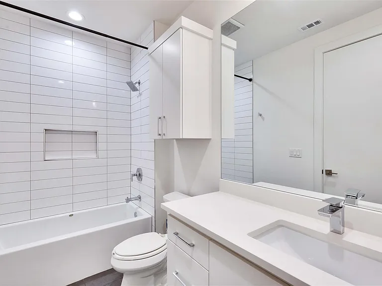 2509 Euclid Ave — Photo 19