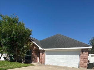 1703 Kumquat Ave, Pharr, TX 78577