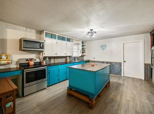 101 S Runnels Ave, Streetman, TX 75859