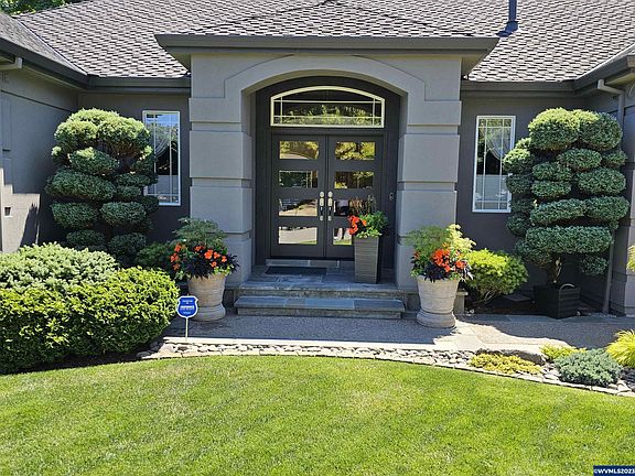 5th image of 13714 SW Hillshire Dr